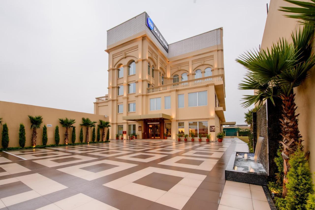 Best Western Kapurthala Town Екстериор снимка